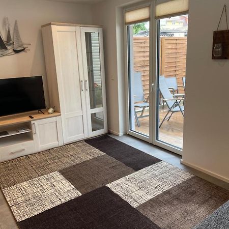 Ferienwohnung Nora Mit Blick Auf Den Ribnitzer See מראה חיצוני תמונה