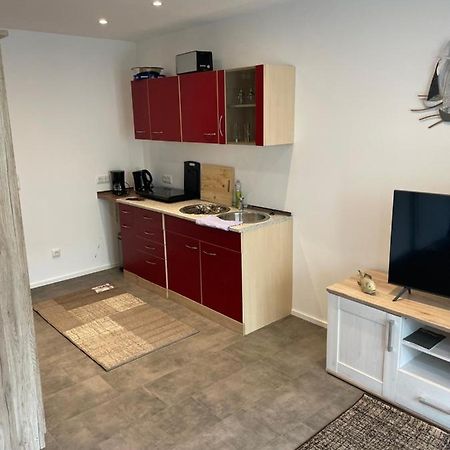 Ferienwohnung Nora Mit Blick Auf Den Ribnitzer See מראה חיצוני תמונה